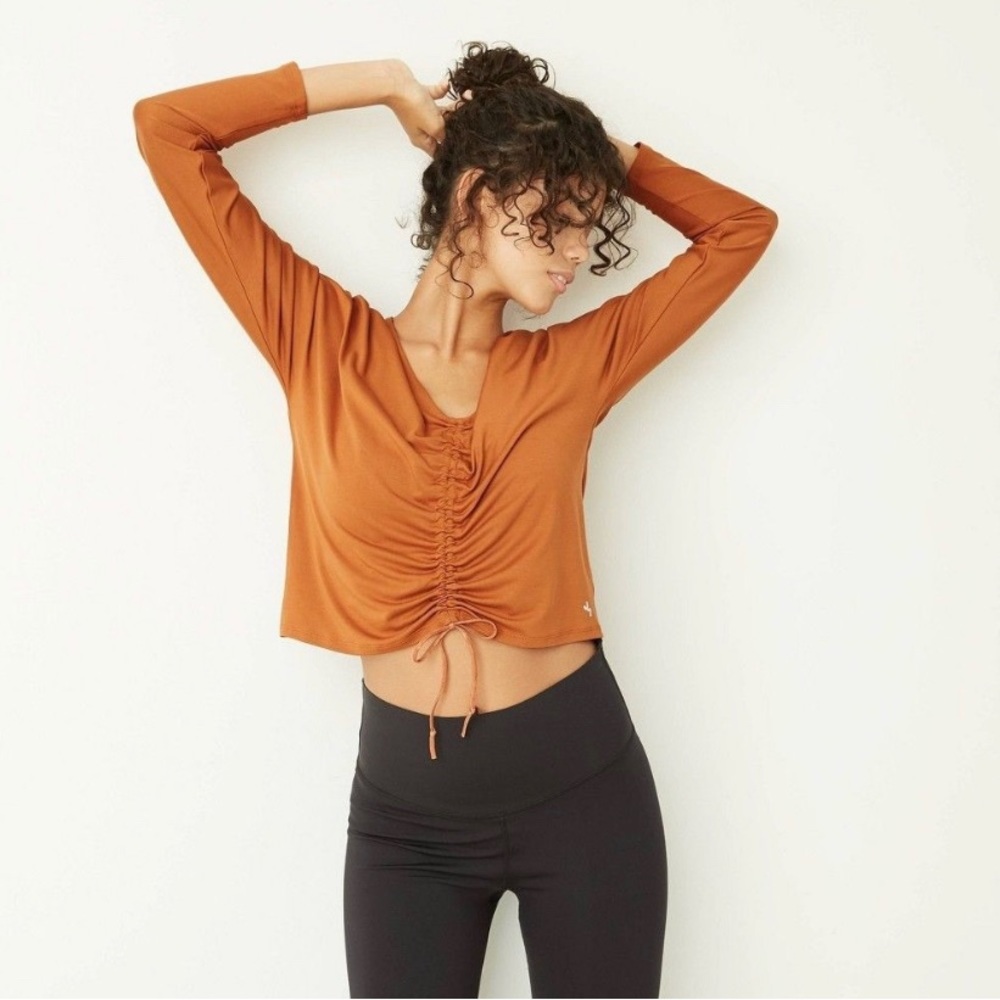 Joylab target ruched front activewear top 🧡